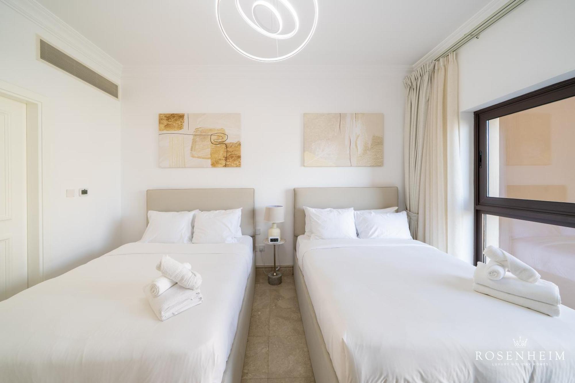 Apartment 50 Percent Off Rosenheim Newly Renovated 2 Bedroom At Palm Jumeirah Dubai