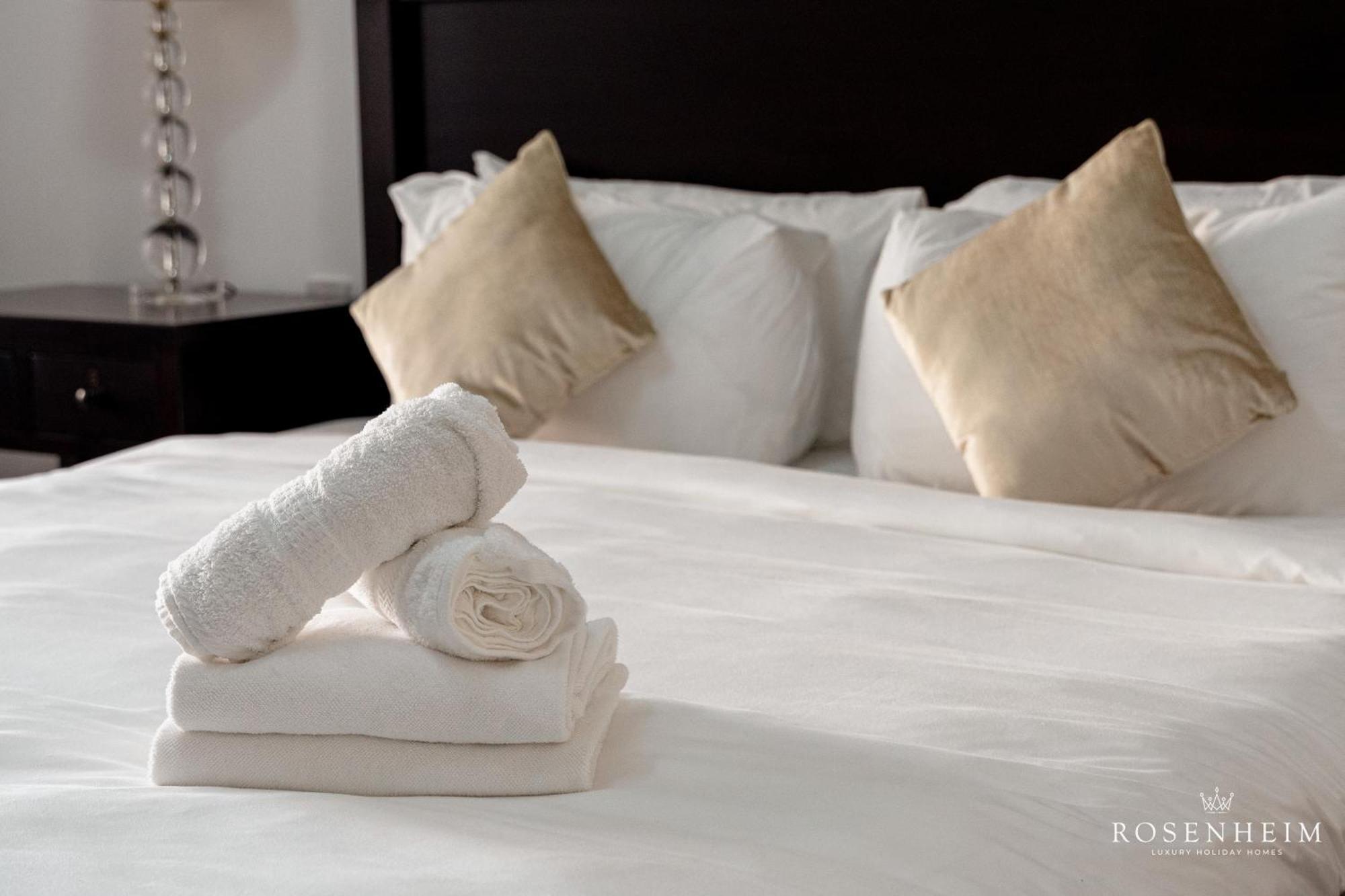 Apartment 50 Percent Off Rosenheim Newly Renovated 2 Bedroom At Palm Jumeirah
