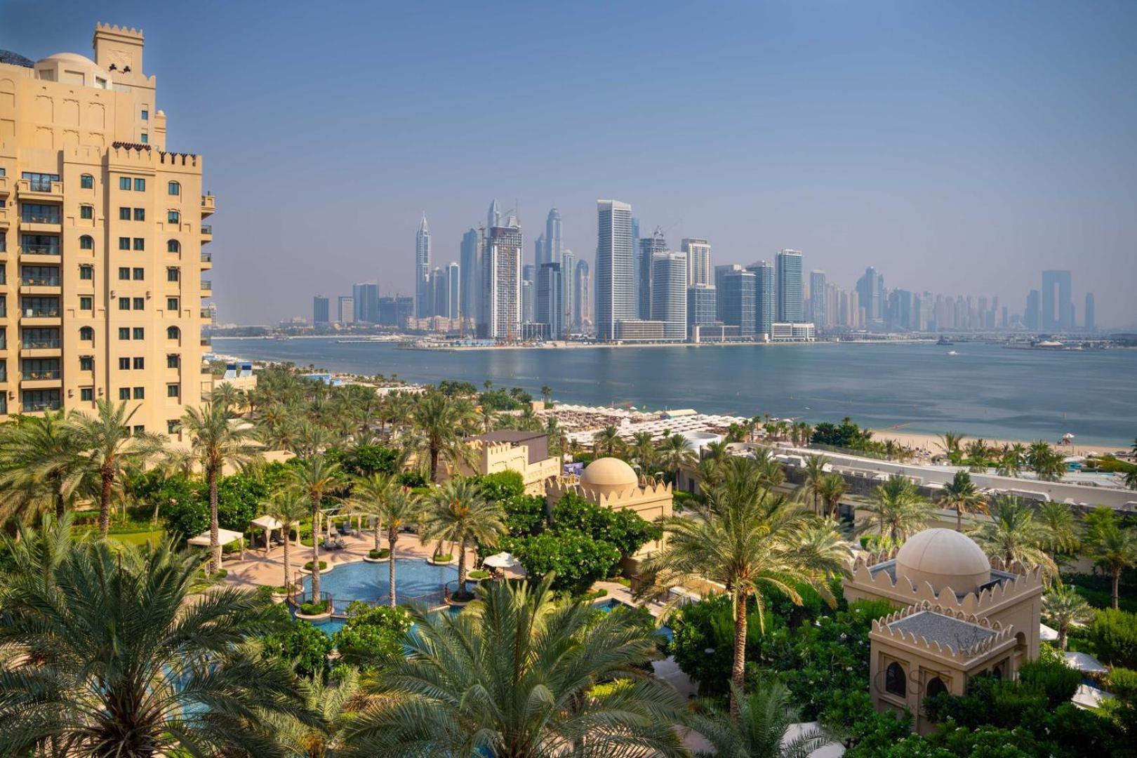 Apartment 50 Percent Off Rosenheim Newly Renovated 2 Bedroom At Palm Jumeirah